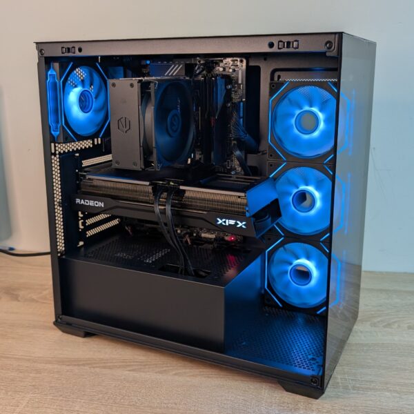 Komputer RX 9070 / Ryzen 7 7700 / 32GB RAM / 1TB M.2 KRUX EXO