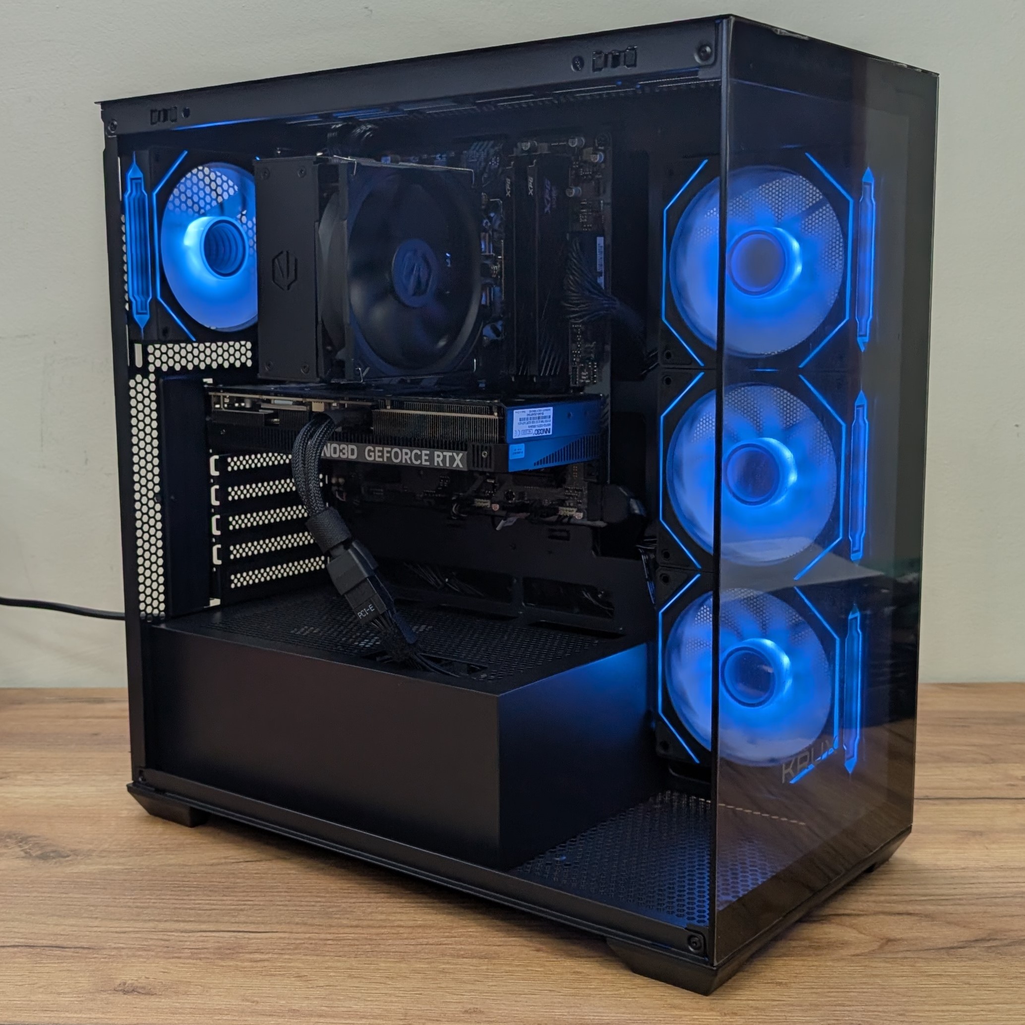 Komputer RTX 5070 / Intel i5 14400F / 32GB RAM / 1TB M.2 KRUX EXO - obrazek 7