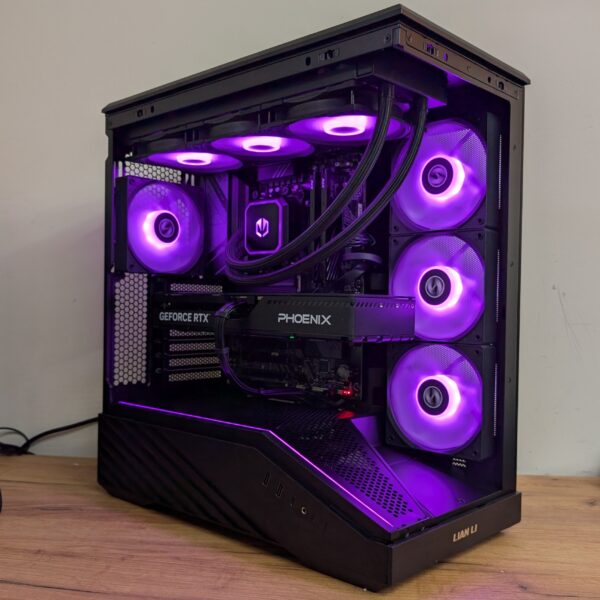 Komputer RTX 5070Ti / Ryzen 7 7800X3D / 32GB RAM / 1TB M.2 / Navis F360 ARGB Lian Li V100R