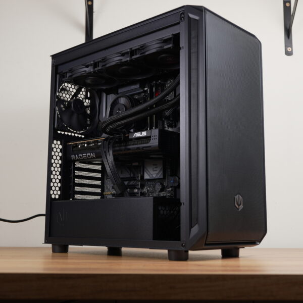Komputer RX 9070 GRE / Ryzen 7 7800X3D / 32GB RAM / 1TB M.2 / Liquid Freezer III PRO 360 / ARX 700 Air